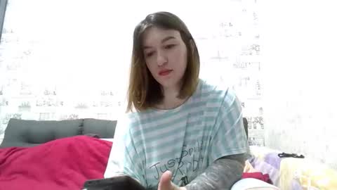 liliawoolf online show from October 2025 04:02:02 AM