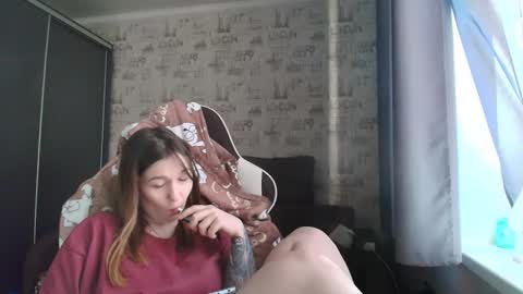 liliawoolf online show from April 2026 05:07:01 AM