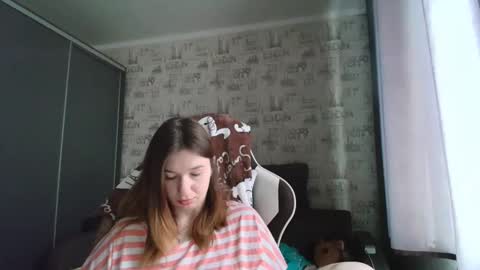 liliawoolf online show from June 2026 06:01:01 AM