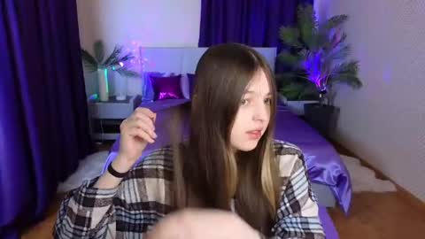 Lili Bakery online show from December 2024 08:53:01 PM