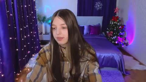 Lili Bakery online show from December 2024 02:24:01 AM