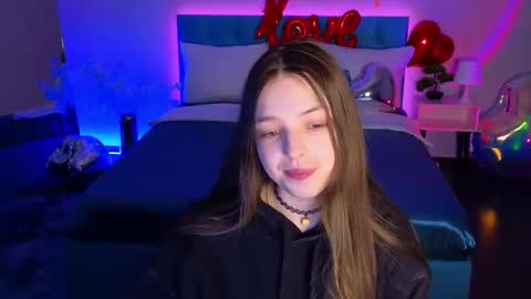 Lili Bakery online show from February 2025 02:38:01 AM