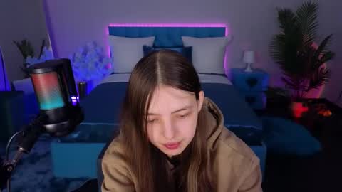 Lili Bakery online show from December 2025 06:31:02 AM