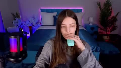 Lili Bakery online show from February 2026 02:37:02 AM