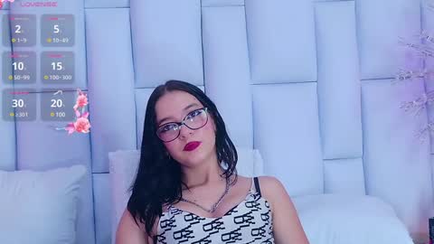 Lili online show from December 2024 10:23:02 PM