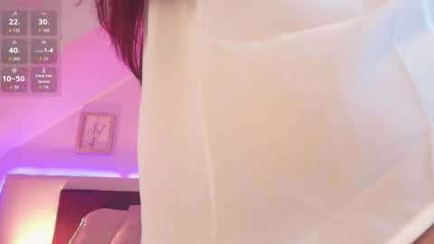 Lilith Savett online show from October 2025 12:39:02 PM