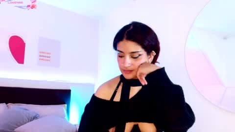 Snapshot of liliith_savett chatting on April 2026 07:58:01 PM Lilith Savett online show from April 2026 07:58:01 PM