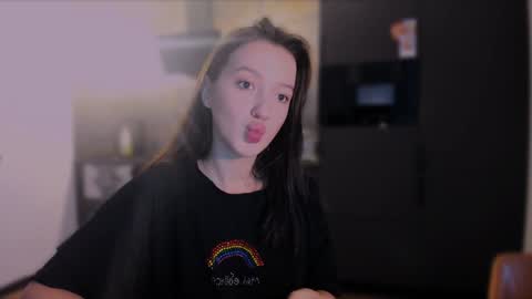 Snapshot of lililaluna chatting on December 2024 11:27:01 AM ... online show from December 2024 11:27:01 AM