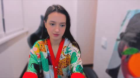 Snapshot of lililaluna chatting on January 2025 05:23:01 PM ... online show from January 2025 05:23:01 PM