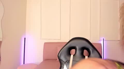 Lilly online show from December 2025 12:21:02 PM