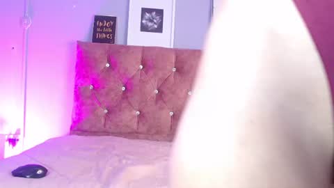 lilirousee online show from July 2026 07:09:01 PM