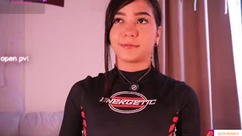 Lilith Rosse online show from July 2026 03:07:02 PM