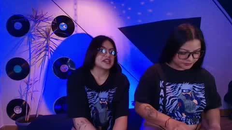 Lilith and Khloe  online show from November 2025 11:23:02 AM