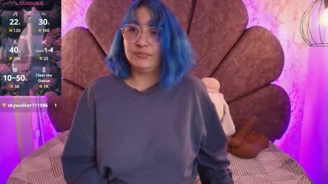   online show from September 2025 07:57:02 PM