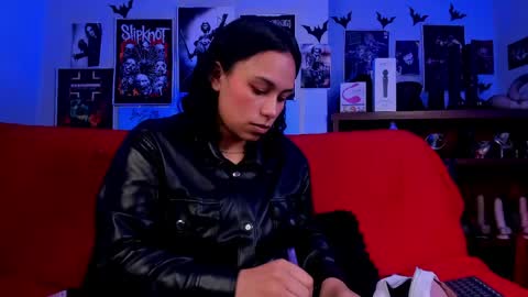 Snapshot of lilith_deveraux_ chatting on April 2026 03:48:02 PM MISTRESS LILITH online show from April 2026 03:48:02 PM