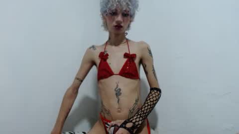 lilith_evil7 online show from December 2024 06:03:02 AM
