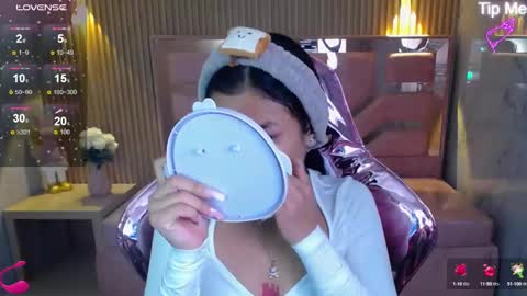 Snapshot of lilith_petit_sub chatting on February 2025 12:58:02 PM Lilith online show from February 2025 12:58:02 PM