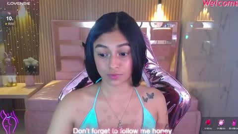 Snapshot of lilith_petit_sub chatting on February 2025 02:23:02 PM Lilith online show from February 2025 02:23:02 PM