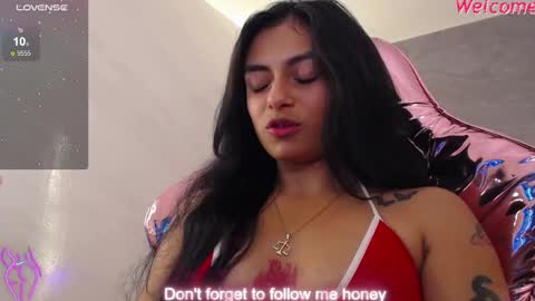 Snapshot of lilith_petit_sub chatting on February 2025 04:13:02 PM Lilith online show from February 2025 04:13:02 PM