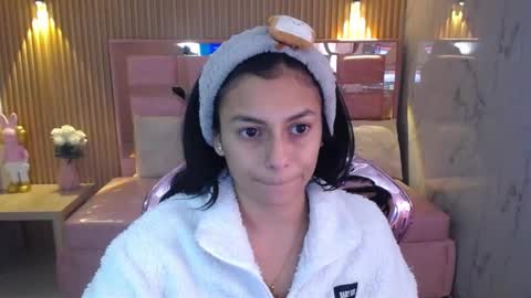 Snapshot of lilith_petit_sub chatting on February 2025 12:59:01 PM Lilith online show from February 2025 12:59:01 PM