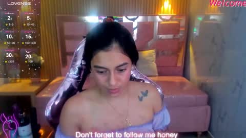 Snapshot of lilith_petit_sub chatting on March 2025 12:53:01 AM Lilith online show from March 2025 12:53:01 AM