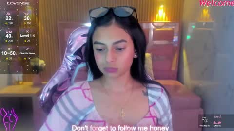Snapshot of lilith_petit_sub chatting on March 2025 03:22:01 AM Lilith online show from March 2025 03:22:01 AM