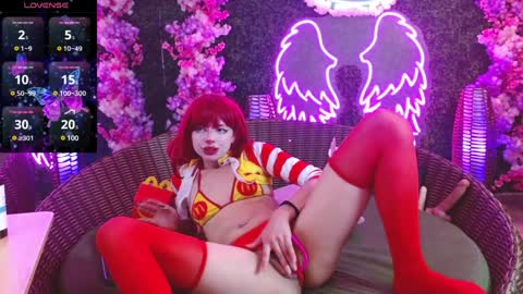 Snapshot of lilith_vamp chatting on January 2025 04:37:02 AM LILITH 200 LIKES Thursday Clown Costume M online show from January 2025 04:37:02 AM