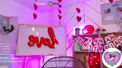 Snapshot of lilith_vamp chatting on February 2025 11:26:02 PM LILITH 200 LIKES Thursday Clown Costume M online show from February 2025 11:26:02 PM