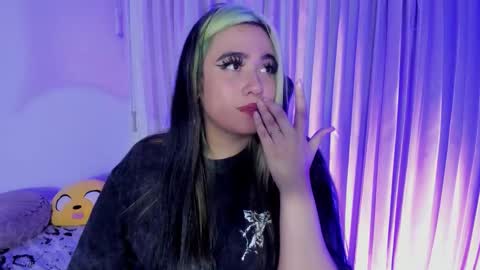 Lilith online show from December 2025 05:25:01 AM