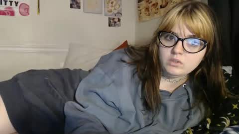 Snapshot of lilithafterdark22 chatting on March 2026 09:31:02 AM molly online show from March 2026 09:31:02 AM