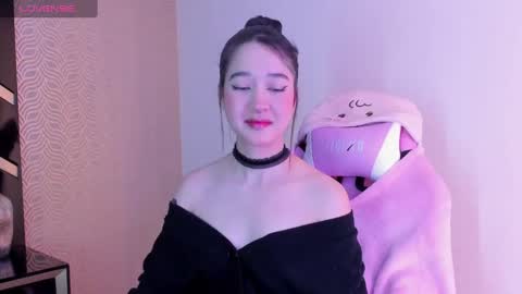 Lilith online show from February 2025 11:26:01 PM