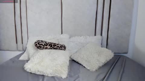 Snapshot of lilithdry chatting on March 2026 01:22:02 AM Lilith online show from March 2026 01:22:02 AM