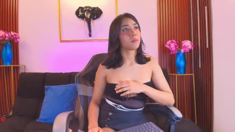 Lilith online show from April 2026 09:15:01 PM