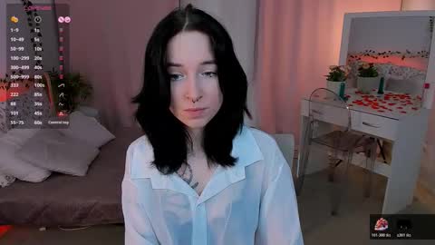 Lilith online show from December 2025 12:47:01 PM