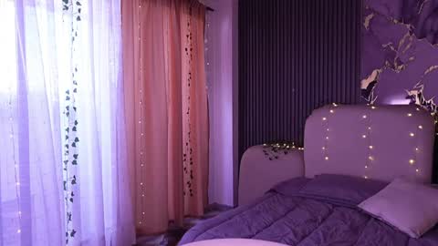 Lilith online show from March 2026 12:49:01 PM