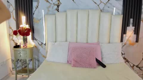 Lilith  online show from March 2026 04:50:01 AM