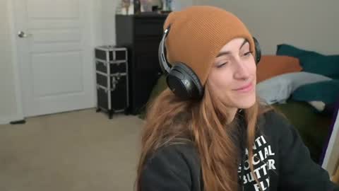 L online show from December 2024 08:03:02 PM