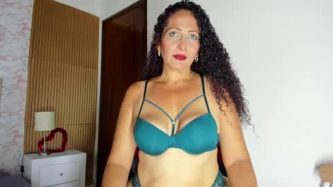 lilithphillis1 online show from April 2026 05:21:02 PM