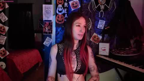 Call me Lilith online show from October 2025 01:11:01 PM