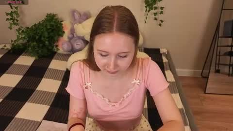 Snapshot of lilitiny chatting on June 2026 01:14:01 AM Lili Tiny GMT2 3-10AM MonTueWedThuSat online show from June 2026 01:14:01 AM