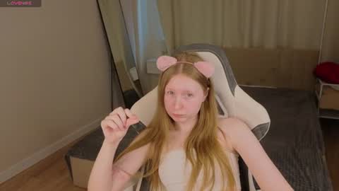 Snapshot of lilitiny chatting on July 2026 07:23:02 AM Lili Tiny GMT2 3-10AM MonTueWedThuSat online show from July 2026 07:23:02 AM