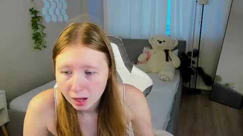 Snapshot of lilitiny chatting on August 2026 01:18:02 AM Lili Tiny GMT2 3-10AM MonTueWedThuSat online show from August 2026 01:18:02 AM