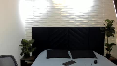 Snapshot of liljames_ chatting on February 2026 10:28:02 PM Lil James online show from February 2026 10:28:02 PM