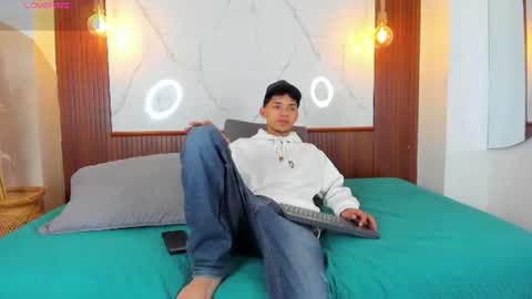 lillian_lee1 online show from July 2026 07:07:02 PM