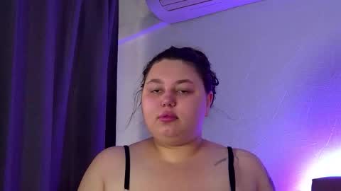 LillianHaig online show from October 2025 06:34:01 AM
