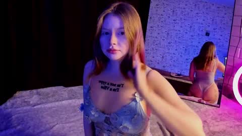 lillie_berry online show from October 2025 04:32:02 AM