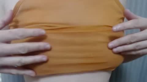 Snapshot of lillkit chatting on December 2024 11:47:01 PM Lilu online show from December 2024 11:47:01 PM