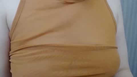 Snapshot of lillkit chatting on December 2024 11:12:02 PM Lilu online show from December 2024 11:12:02 PM