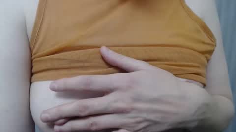 Snapshot of lillkit chatting on December 2024 11:03:01 PM Lilu online show from December 2024 11:03:01 PM