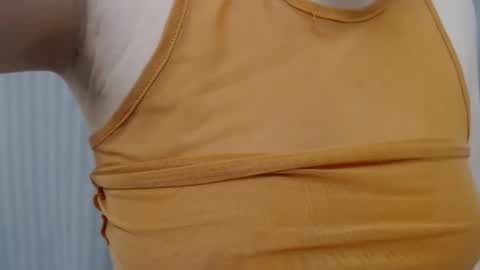 Snapshot of lillkit chatting on December 2024 11:27:02 PM Lilu online show from December 2024 11:27:02 PM